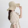 Women summer straw hat wide brim beach sun hat foldable casual holiday sun protection hat - M (56-58cm) / Off White