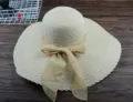 Beige Strohhut mit breiter Krempe und Schleife, Sommer Strand Sonnenschutz Hut Variante. - M (56-58cm) / Beige
