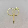 Topper per torta anello in acrilico dorato per matrimonio, fidanzamento e festa romantica. - Larghezza circa 8cm / Oro