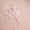 Cake topper 520 LOVE in acrilico rosa per decorazione festa San Valentino dessert dolce - Amore / Rosa