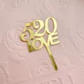 Cake topper 520 LOVE in acrilico dorato, decorazione romantica per dolci di San Valentino. - Amore / Oro