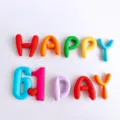 Letras de arcilla suave de colores Feliz Día 61 adornos para pasteles de fiesta infantil. - Estilo Feliz Día del Niño