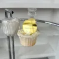 Gold acrylic Happy Anniversary cake topper, elegant dessert table decoration for party celebration. - Happy Anniversary / Gold