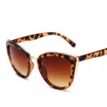 Mujer moda gafas de sol ojo de gato montura leopardo con lentes degradadas marrones - Montura de Leopardo Lente de Té Doble