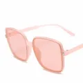 Gafas de sol cuadradas de estilo coreano para mujer, variante de color rosa gelatina moderna. - Rosa Gelatina