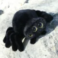 Cute black plush spider toy, fluffy cartoon crawling doll bag pendant prank stuffed toy. - 16cm / Black