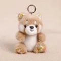 Simpatico portachiavi in peluche animale con orecchie floreali, morbido ciondolo per borse. - Procione piccolo fagiolino floreale