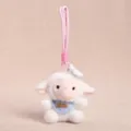 Joli pendentif en peluche mouton avec chapeau de chef et bavoir, adorable jouet doux pour sac à dos. - Pendentif Petit Mouton
