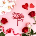 Topper de gâteau Happy Valentine's Day en acrylique rouge, idéal pour déco romantique. - Lettres de Cœur - Rouge Foncé