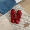 Red women's flat ballet shoes, retro round toe shallow mouth bow single shoes variant - 35 / Red