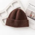 Berretto in maglia marrone, cappello invernale caldo in misto lana a coste per coppie. - Taglia unica / Marrone scuro