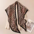 Sciarpa triangolare in seta e lana inverno caldo scialle moda donna protezione collo - FHZ25-90202-1 Orlo a mano spine con bordo nero