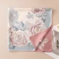 Luxuriöser Wendeseidenschal mit elegantem Rosen-Print, hochwertige Maulbeerseide Damen. - FHZ26-90616-7 Handrolliert - Rosenstimmung