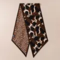 Sciarpa sottile in seta e lana con stampa animale bifacciale, elegante foulard retrò. - Leopardato Caffè Nero Eterocromatico