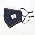Μάσκα προσώπου από μπλε μαλλί Harris Tweed με ρυθμιζόμενα θηλιάκια αυτιών και υφαντή ετικέτα. - -5 Ενηλίκων ψαροκόκκαλο μπλε