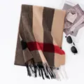 Sciarpa invernale classica a quadri calda e spessa per uomo e donna foulard molto morbido - Quadri Cammello Nero Rosso (FHY24-7024-2)