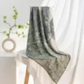 Carré de soie vintage français à imprimé botanique, châle floral élégant et polyvalent. - 132*132cm / Floral Vert