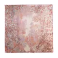Elegante foulard quadrato in seta stampata, accessorio versatile per la moda estiva. - Floreale Arancio Chiaro