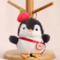Simpatico ciondolo borsa pinguino di peluche con cappello mela e nastro morbido portachiavi - Pinguino alla frutta mela - circa 11 cm/40 g