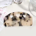 Tortoise shell acetate hair comb detail, retro hollow heart design for bangs styling. - Beige Leopard