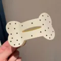 Lindo gancho de pelo de hueso con lunares y diseño hueco, pinza lateral elegante para mujeres y niñas. - Blanco