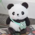 Simpatico panda peluche calamita frigo con borsa morbido peluche giocattolo regalo - Panda con borsa blu 11 cm