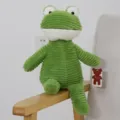 Green corduroy frog plush toy, cute stuffed animal doll for kids, soft soothing huggable gift. - Green / 48cm