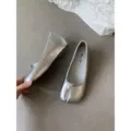 Chaussures plates Tabi argentées en cuir souple bout fendu chaussures confortables - 35 / Argent