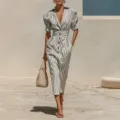 Élégante robe chemise rayée à col V et manches courtes pour femme avec boutons sur le devant. - S / Noir