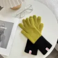 Knit wool gloves for women autumn and winter colorblock warm fashion stylish daily detail view. - Green and Black Long Color-Block Full Finger Gloves
