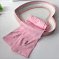 Manicotti di protezione solare in seta di ghiaccio rosa con fori per sport all'aperto. - Taglia unica / Rosa [Con passante per dito]