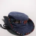 Classico cappello da pescatore in denim con nastro etnico, cappello da sole per esterno. - Blu Notte (Stile Vintage)