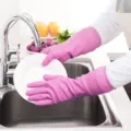 Pink rubber household cleaning gloves, thick and durable dishwashing gloves, size S - S / Pink