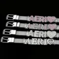 Bracciale in rete metallica con lettere in strass e design AERI per accessori chiave. - Predefinito