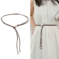 Chic cinturón fino de cuero marrón para mujer con perlas para vestidos elegantes. - Café