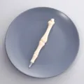 Novedad bolígrafo en forma de hueso creativo extravagante bolígrafo de tinta negra para oficina escuela - Estilo B