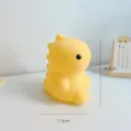 Simpatica luce notturna di dinosauro in silicone per bambini, lampada da comodino decorativa. - Dinosauro giallo