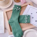 Calcetines de mujer verdes acanalados con elegantes detalles de perlas para look diario chic - Talla Única (EU 34-39) / Verde