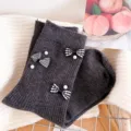 Women dark grey knit mid tube socks with plaid bows and pearls stylish cozy hosiery sweet style - One Size (EU 34-39) / Dark Gray