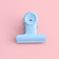 Lichtblauwe metalen binder clip snoep kleur kantoorartikelen papierklem school benodigd - Blauw