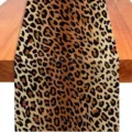 Runner da tavola con stampa leopardata per decorare la sala da pranzo, tessuto feste. - Leopardo Classico