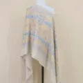 Beige kasjmier gevoel paisley geborduurde winter sjaal, stijlvolle luxe reissjaal voor dames. - Beige