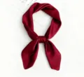 Vrouwen effen kleur zijden sjaal elegante bordeauxrode vierkante hoofddoek gladde wikkel - 53x53cm / Bordeauxrood