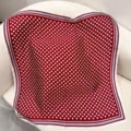 Carré de soie rouge à pois blancs pour femmes, élégant foulard de 70cm pour le printemps. - Pois bordeaux RY-19