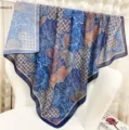 Foulard carre grand motif cachemire bleu soie coton, elegante variante vintage. - Motif tissé bleu et marron RY-06