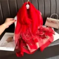 Rode zijde wol geborduurde sjaal voor dames elegant bloemdesign winter omslagdoek 1st - 190*70cm / Rood