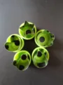 Stainless steel vegetable and cookie cutters, set of 5 cute shaped molds for baking food. - Five-Piece Set / Green