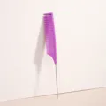 Pettine a coda viola con punta in metallo strumento per acconciature e tintura capelli da salone. - Viola