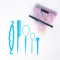 Set di strumenti per capelli blu con elastici colorati, maker per chignon e pettine a coda. - Set B / Blu