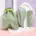 Ensemble de brosses à cheveux en paille de blé verte avec peigne démêlant et sac de rangement. - Vert